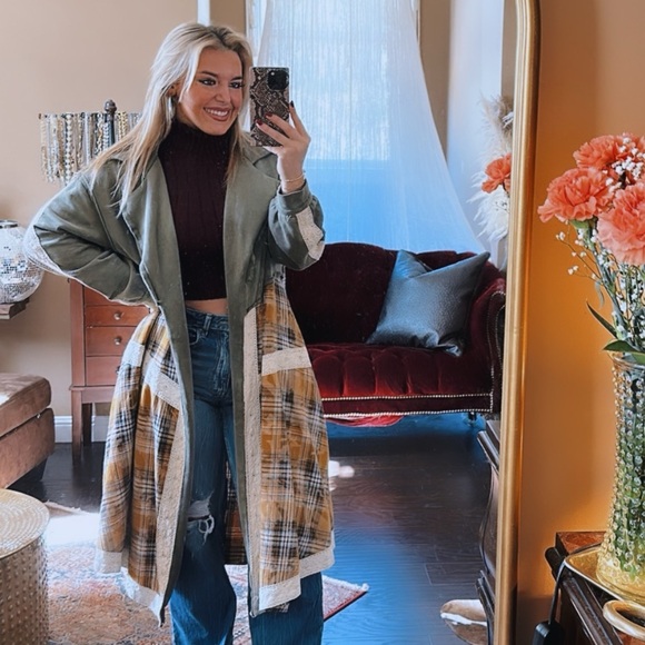 POL Olive Plaid Lace Jacket - Picture 2 of 3